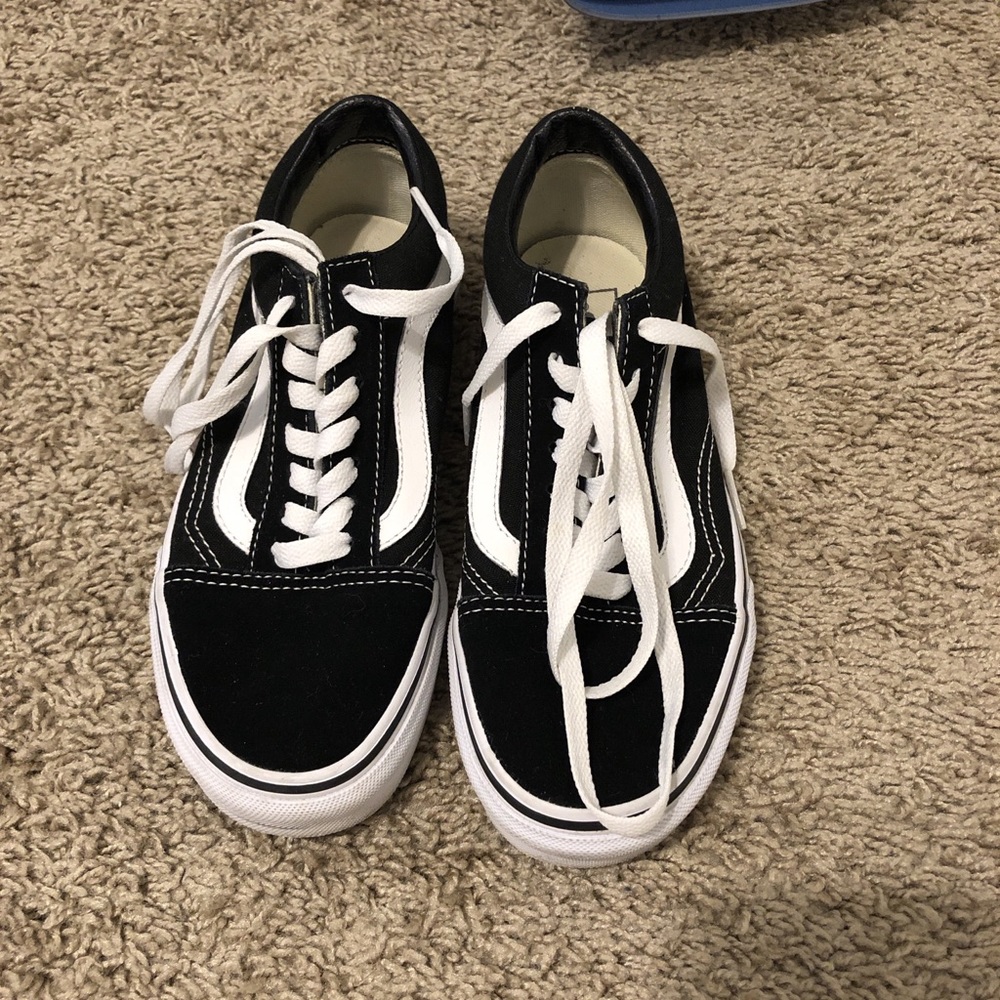 Black vans